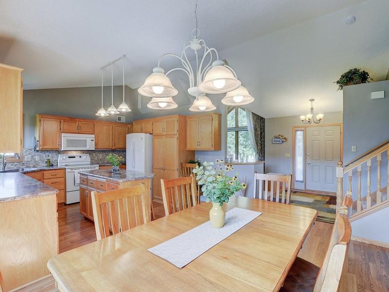 13149 Forrest Dr, Becker, MN 55308