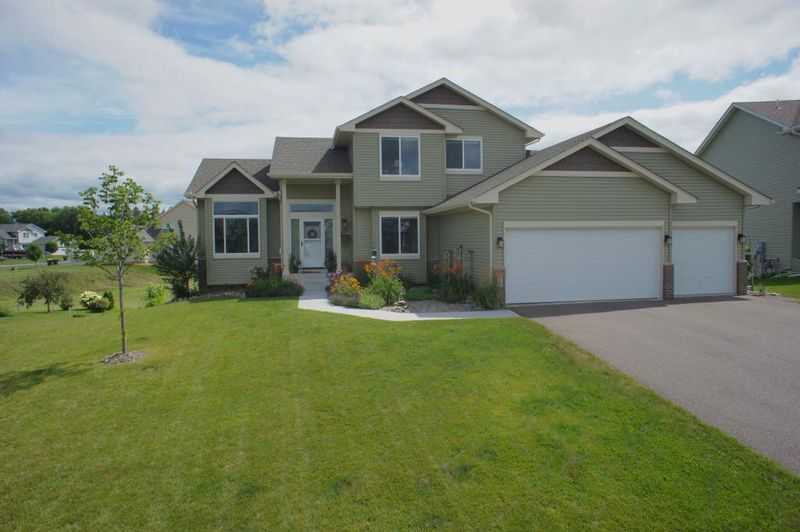 1442 Fox Meadow Dr, Delano, MN 55328