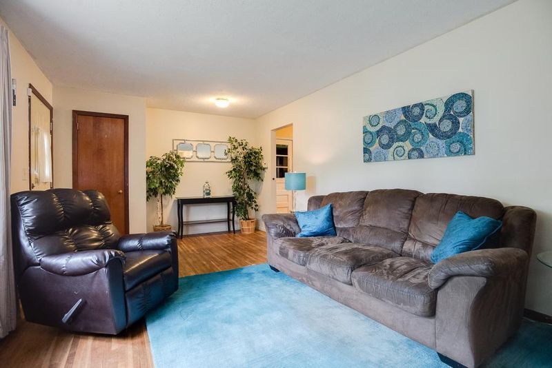 2408 S Heights Dr NW, Coon Rapids, MN 55433