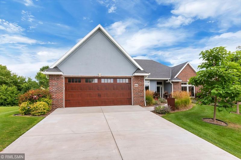 1511 Highland Trl, Saint Cloud, MN 56301