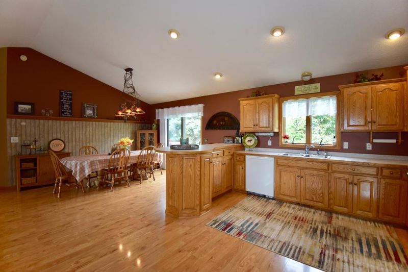 23059 Turtle Creek Cir, Cold Spring, MN 56320