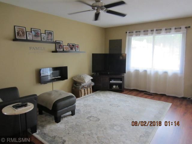 13702 74th Ave N, Maple Grove, MN 55311