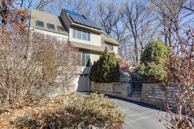 1777 Glenview Ave, Arden Hills, MN 55112