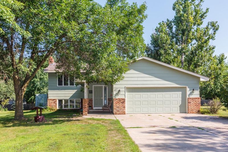 8351 160th Ave NW, Anoka, MN 55303