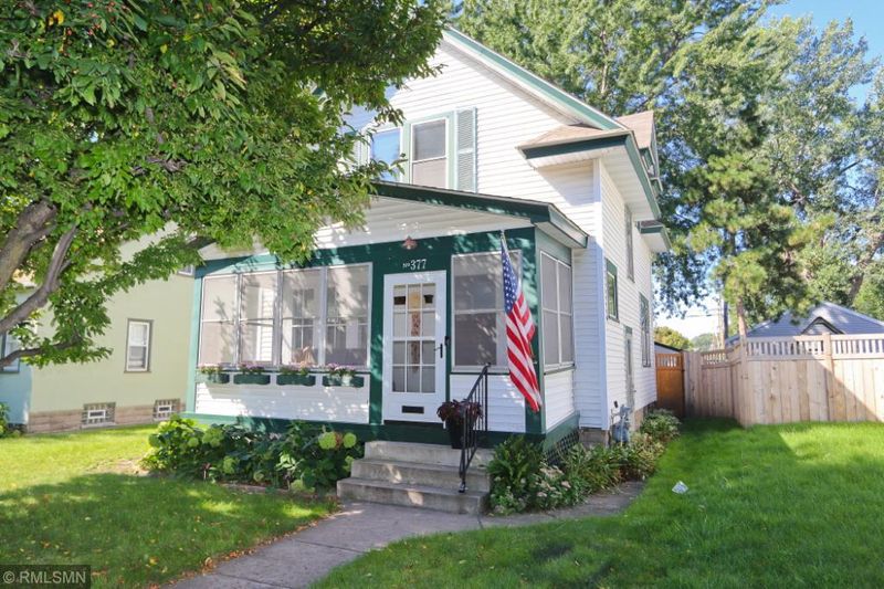 377 Hamline Ave S, Saint Paul, MN 55105