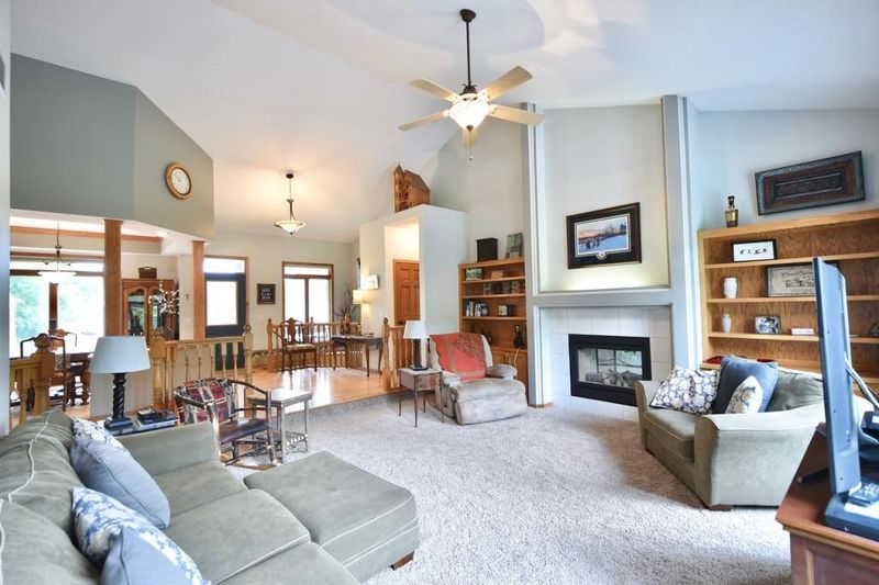 1628 Spring Creek Rd, Red Wing, MN 55066