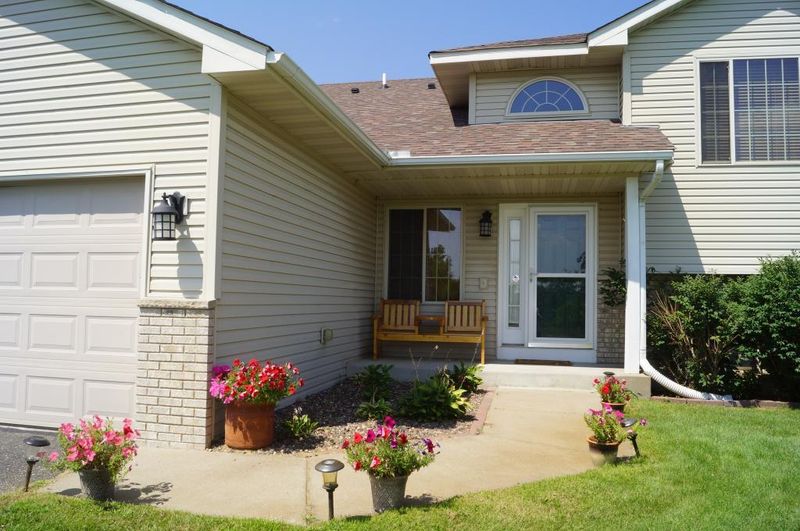 10410 263rd Ave NW, Zimmerman, MN 55398