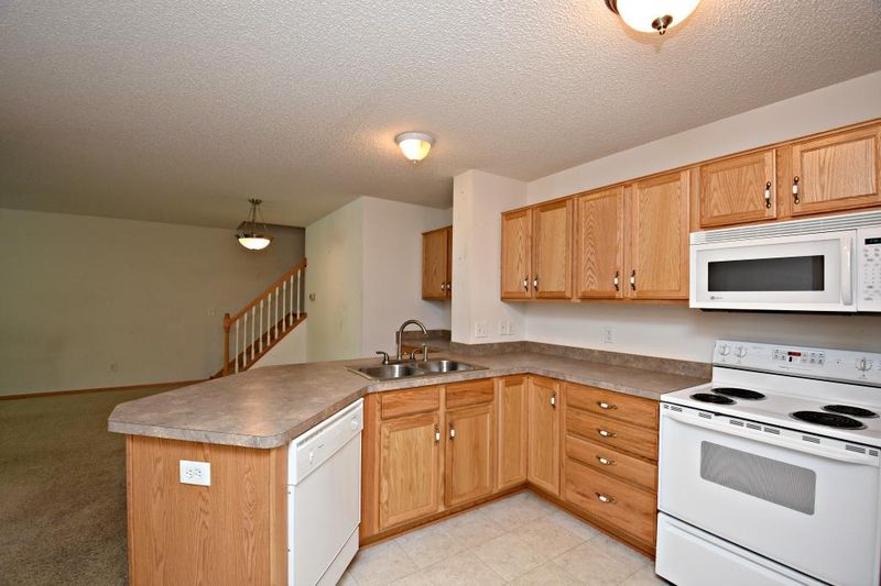 17332 Lilac Ln, Prior Lake, MN 55372