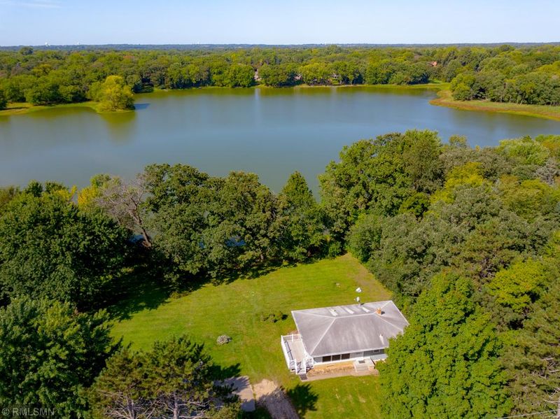 2244 Manning Trl N, Lake Elmo, MN 55042