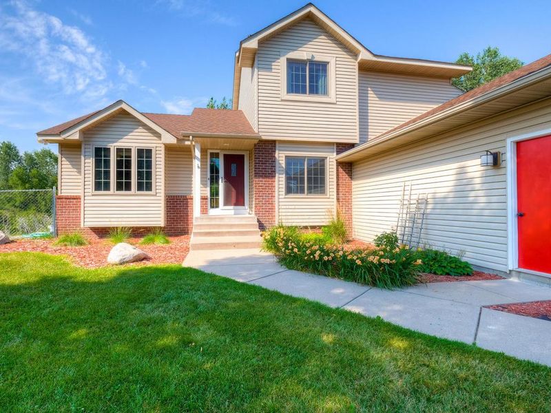 7865 Padre Cv NE, Otsego, MN 55330