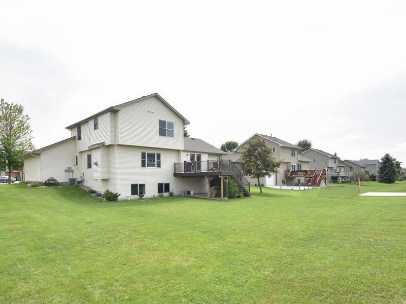 13601 Birch Rd, Rogers, MN 55374