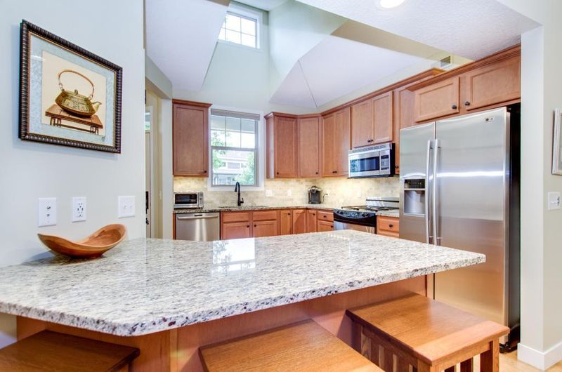 5116 Wild Marsh Dr, White Bear Lake, MN 55110