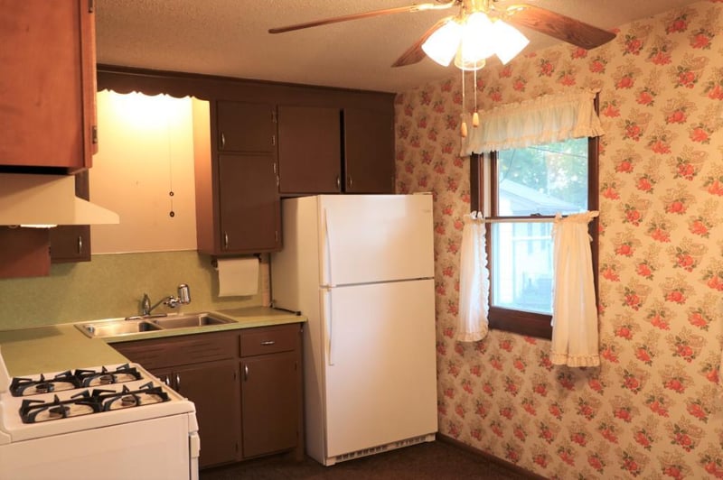 5600 Pennsylvania Ave N, Minneapolis, MN 55428