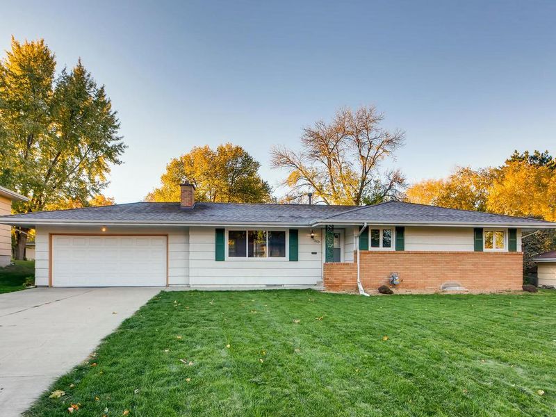 1100 50th Ave NE, Columbia Heights, MN 55421