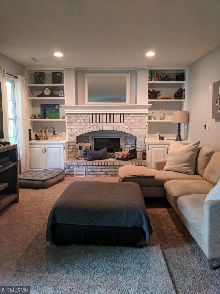 8667 Shiloh Ct, Eden Prairie, MN 55347