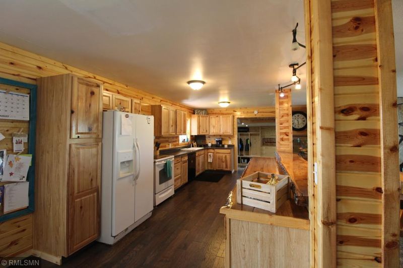 113 Memorial Dr NW, Hoffman, MN 56339