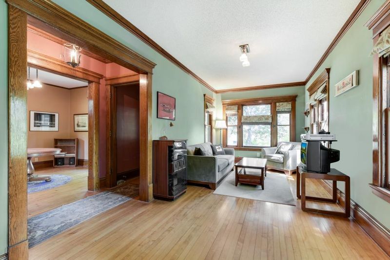 4426 Fairview Ave, Minnetonka, MN 55343