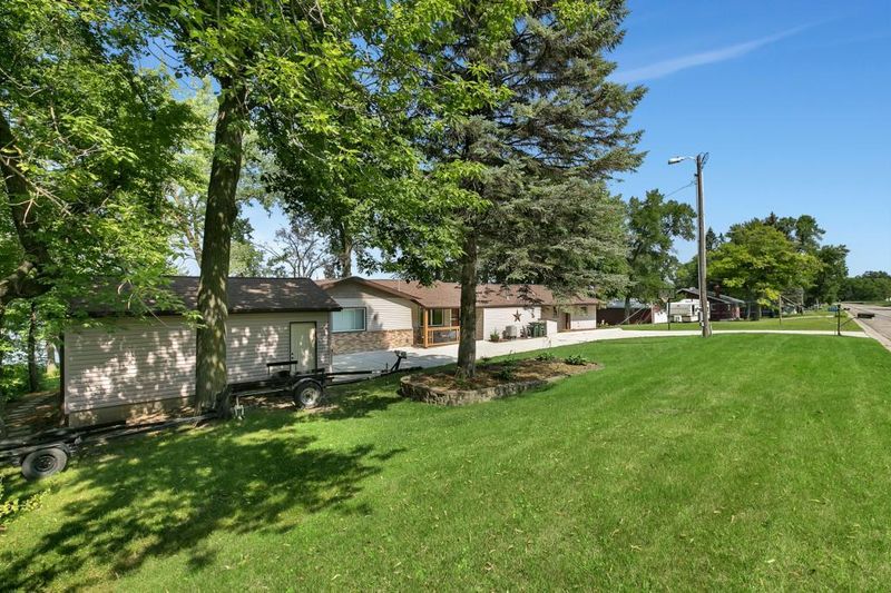 36099 Csah 2, Watkins, MN 55389