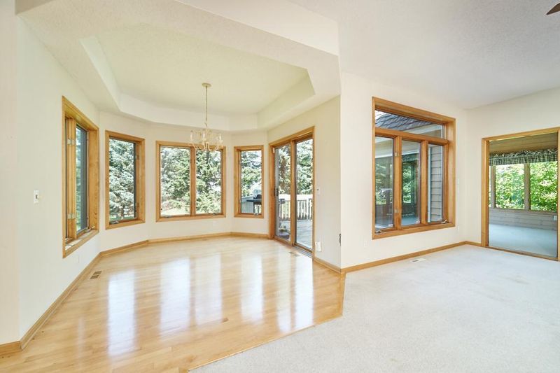 10203 Gristmill Rg, Eden Prairie, MN 55347