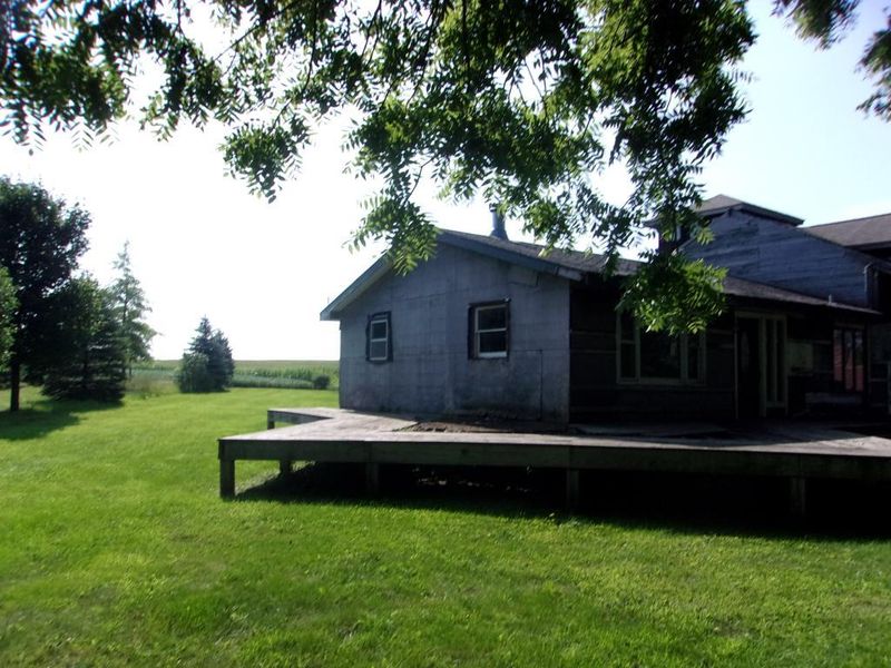 38459 181st Ave, Montgomery, MN 56069