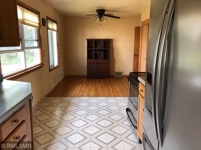 2825 E Us Hwy 2, Grand Rapids, MN 55744