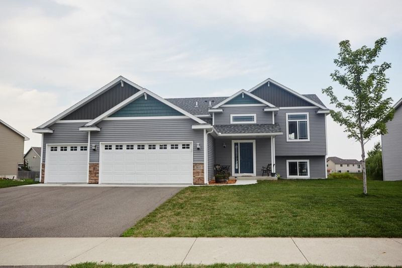 20377 Gordon Ln, Big Lake, MN 55309