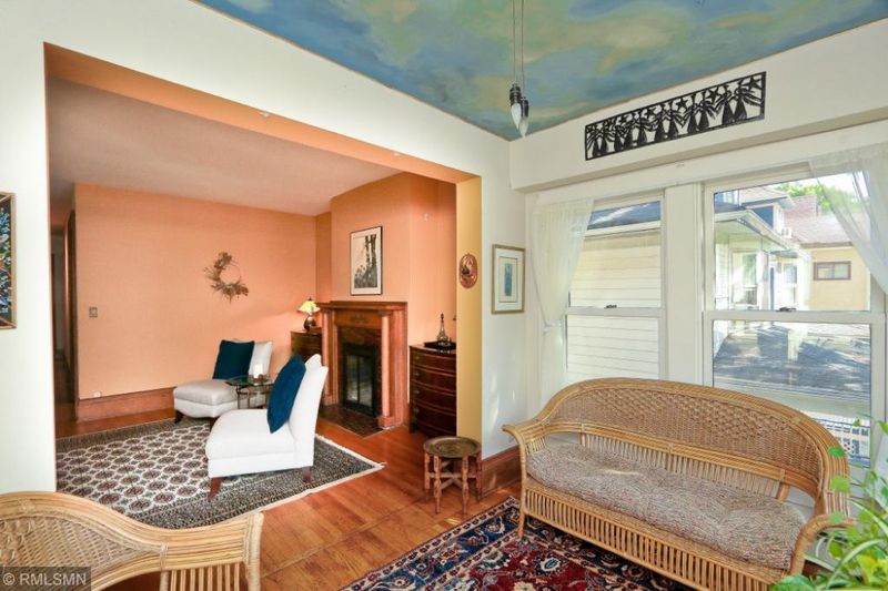 593 Laurel Ave #4E, Saint Paul, MN 55102