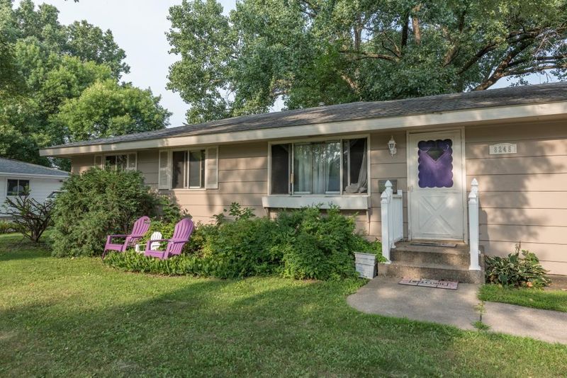 8248 Chicago Ave S, Bloomington, MN 55420