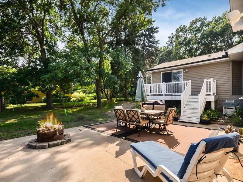 1600 127th Ave NW, Coon Rapids, MN 55448