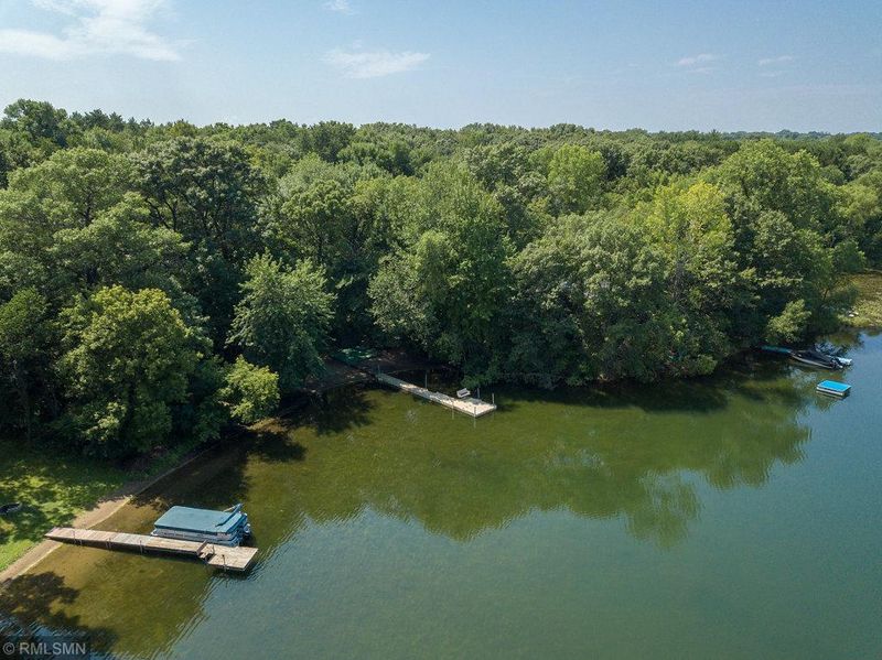 8162 Hidden Bay Trl N, Lake Elmo, MN 55042