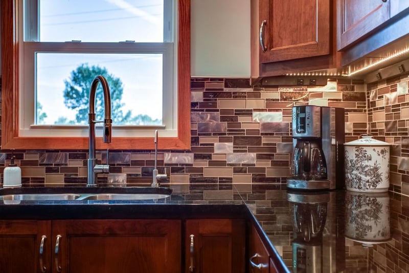 332 River Rd NE, Hanover, MN 55341