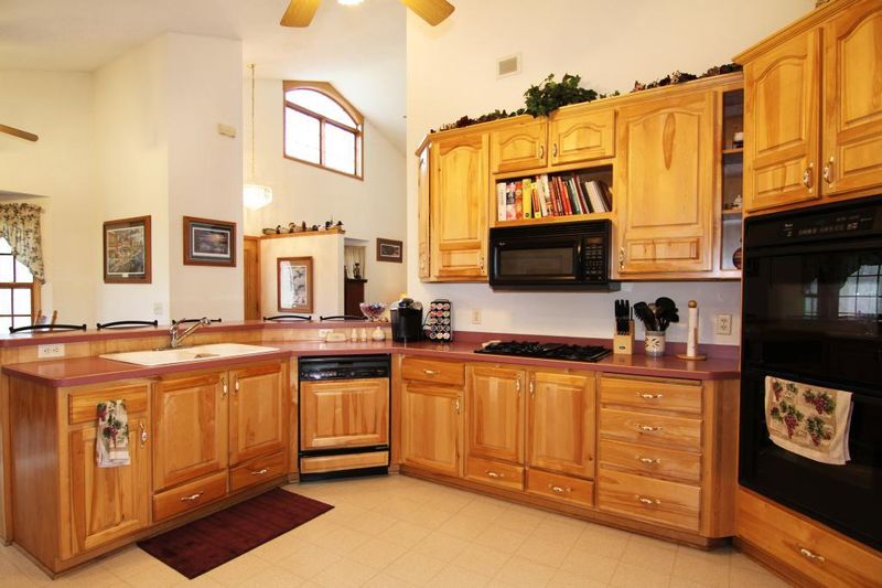 11258 Miller Lake Rd, Brainerd, MN 56401