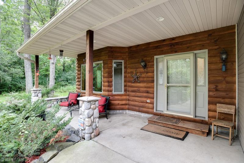 9102 315th Ave NE, North Branch, MN 55056