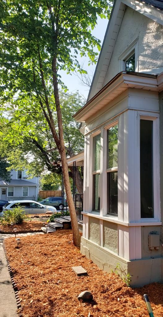 2533 Grand St NE, Minneapolis, MN 55418