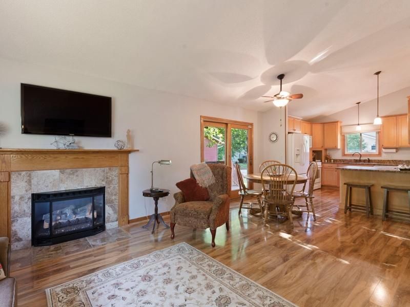 5072 W 143rd St, Savage, MN 55378