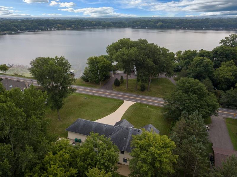 637 Keller Pw, Little Canada, MN 55117