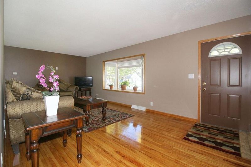 7401 5th Ave S, Richfield, MN 55423