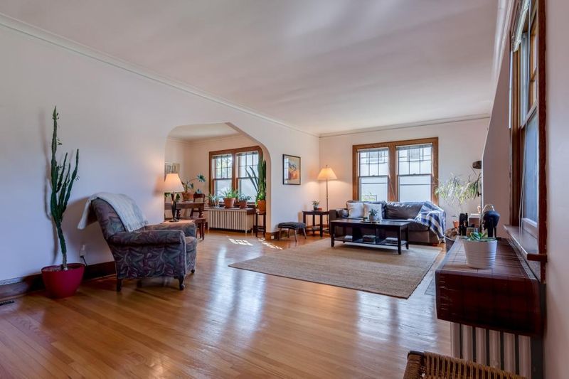 4939 Chicago Ave, Minneapolis, MN 55417
