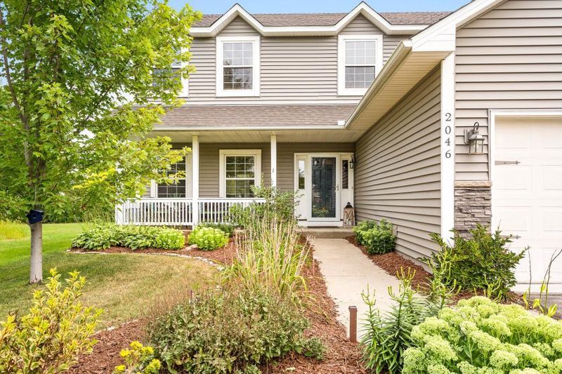 2046 Ponds Way, Shakopee, MN 55379