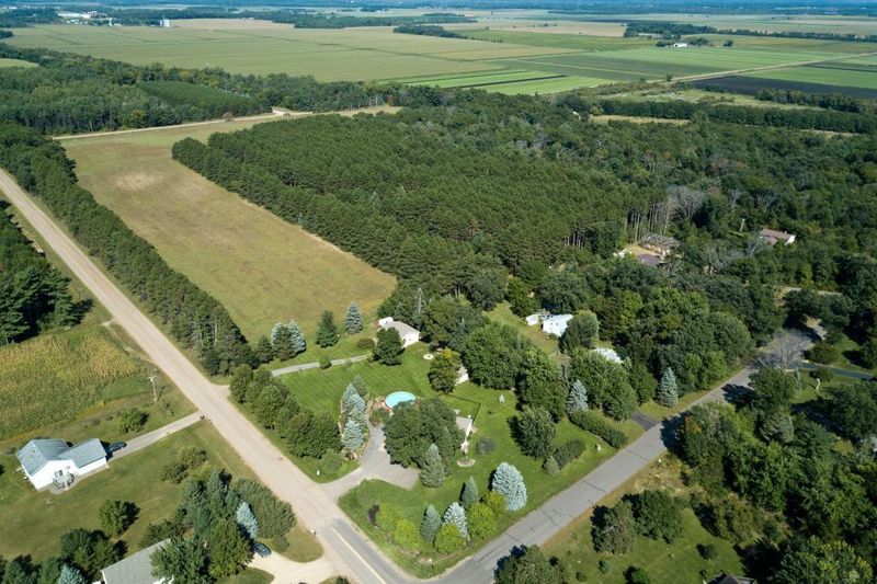 39721 Hemingway Ave NE, North Branch, MN 55056