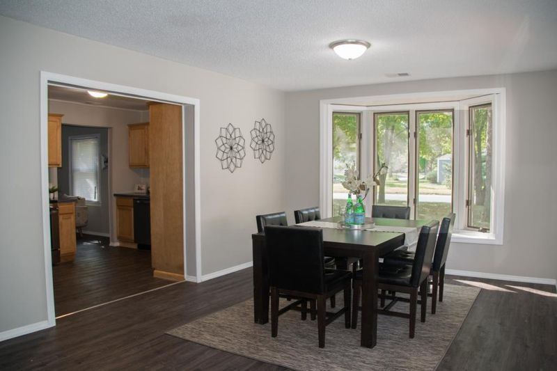 9916 Stevens Ave S, Bloomington, MN 55420