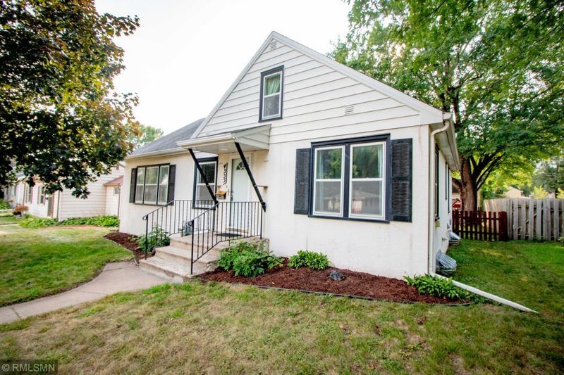 4355 Zane Ave N, Crystal, MN 55422