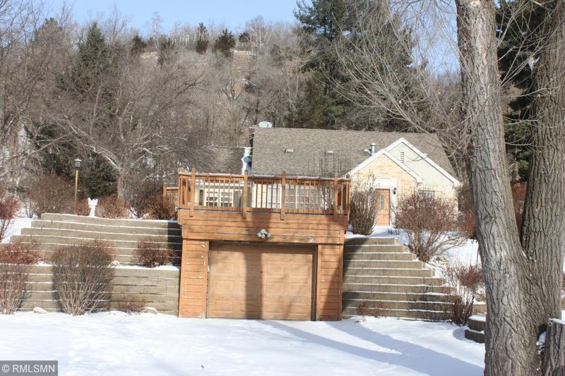 29177 Hillside Dr, Red Wing, MN 55066