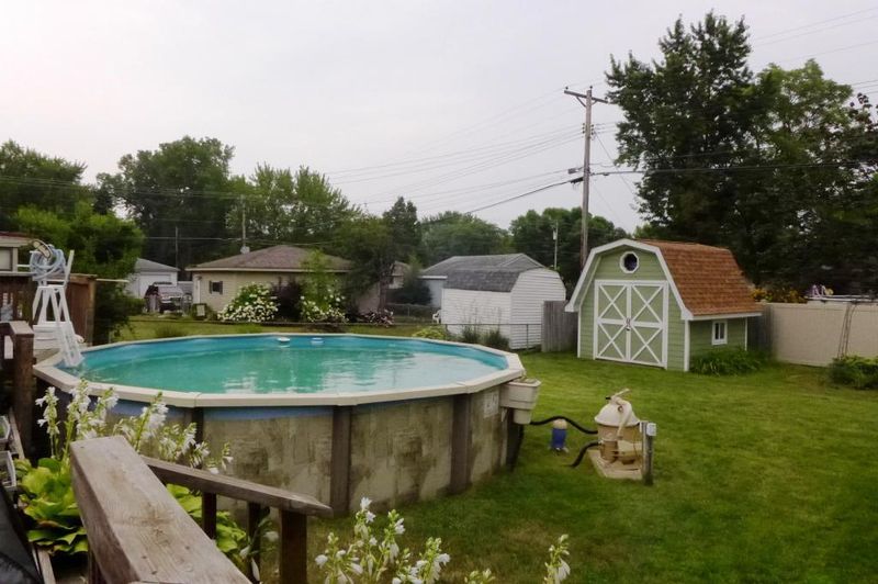 8535 Greenway Ave S, Cottage Grove, MN 55016