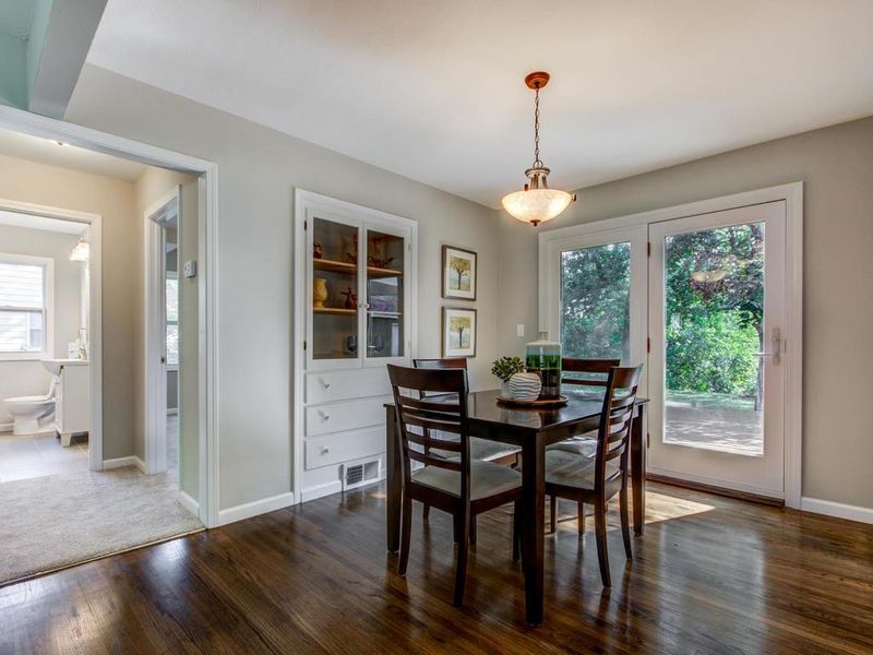 4829 Dominick Dr, Minnetonka, MN 55343