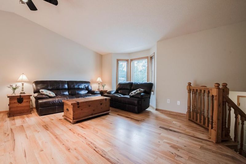 4041 Flowerfield Rd, Circle Pines, MN 55014