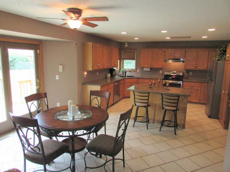 13499 Riverview Dr NW, Elk River, MN 55330