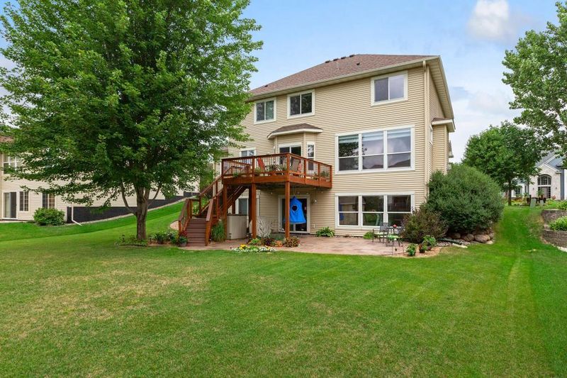 6103 Summit Curve S, Cottage Grove, MN 55016