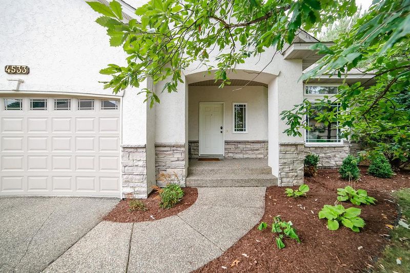 4533 Timber Woods Ln, Minnetonka, MN 55345