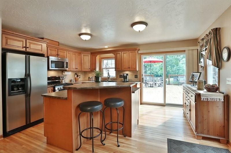 8401 Sunset Rd NE, Spring Lake Park, MN 55432